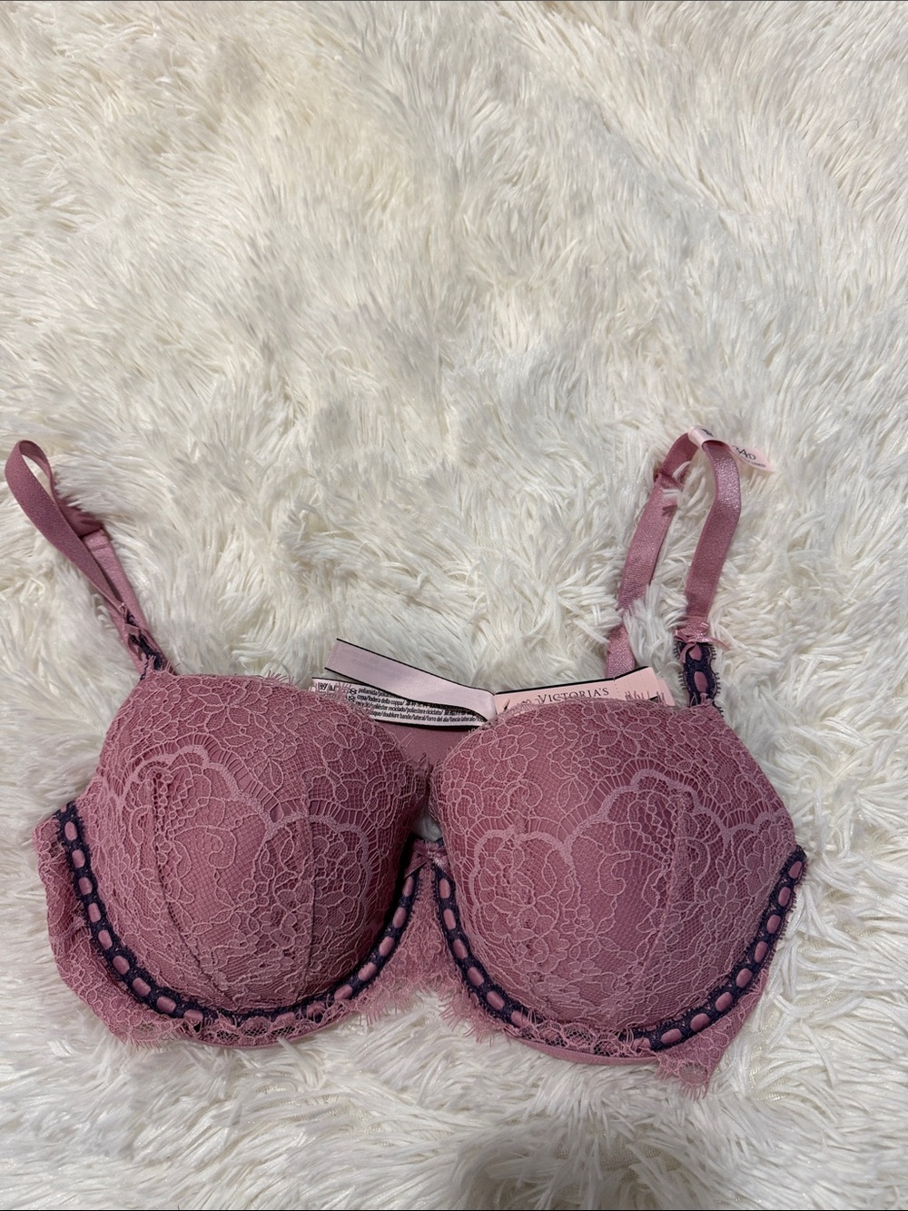 Victoria's Secret Mauve Lace Push-Up Bra with Dark Trim
